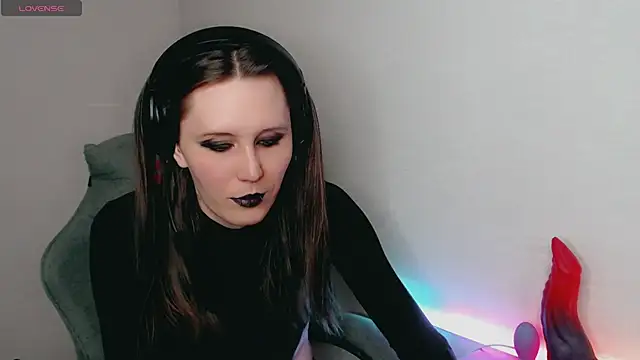 Snapshot of tracy_cooper chatting on 17, 12, 2024 tracy cooper online show from 17, 12, 2024