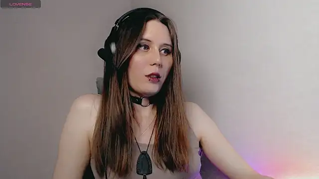 Snapshot of tracy_cooper chatting on 28, 1, 2025 tracy cooper online show from 28, 1, 2025