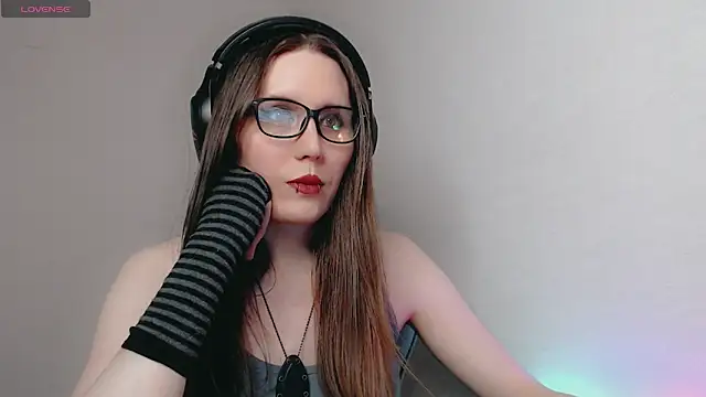 Snapshot of tracy_cooper chatting on 6, 2, 2025 tracy cooper online show from 6, 2, 2025