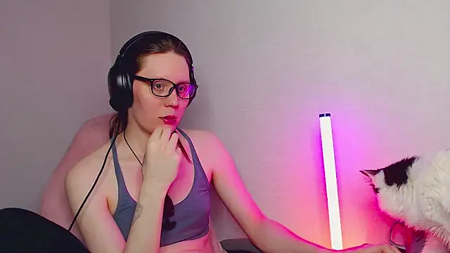 Snapshot of tracy_cooper chatting on 25, 2, 2025 tracy cooper online show from 25, 2, 2025