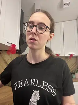 MartiniiSelenna online show from 4, 4, 2026