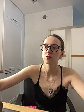 Snapshot of MartiniiSelenna chatting on 14, 7, 2026 MartiniiSelenna online show from 14, 7, 2026