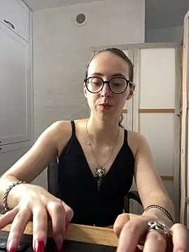 Snapshot of MartiniiSelenna chatting on 18, 7, 2026 MartiniiSelenna online show from 18, 7, 2026