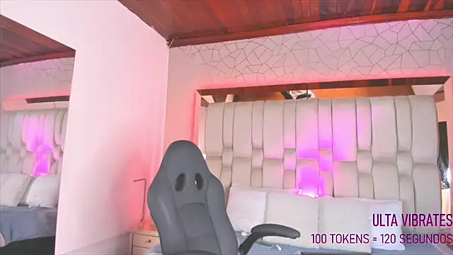 AngelineHeet online show from 8, 1, 2025