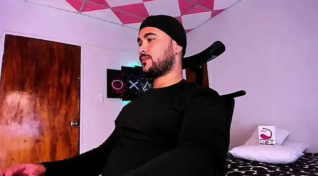 Sebas-hott online show from 24, 12, 2024