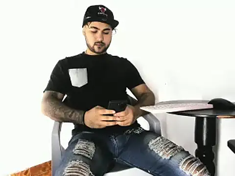 Sebas-hott online show from 16, 10, 2025