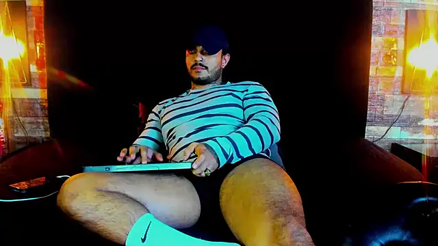 Van Velckan online show from 16, 3, 2025