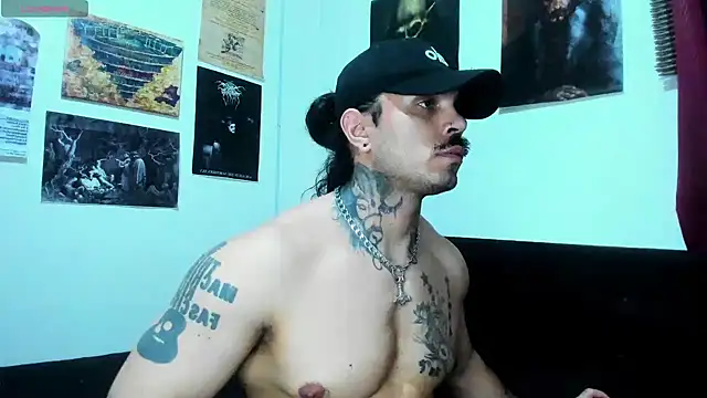 Snapshot of Van_Velckan chatting on 1, 5, 2026 Van Velckan online show from 1, 5, 2026
