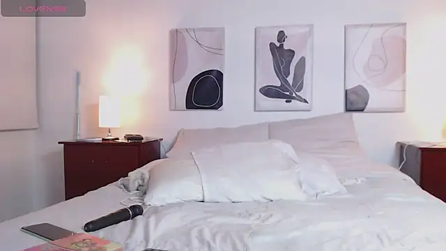 Lucy joi online show from 25, 2, 2025