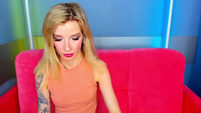 AlinaLovelyX online show from 2, 4, 2026