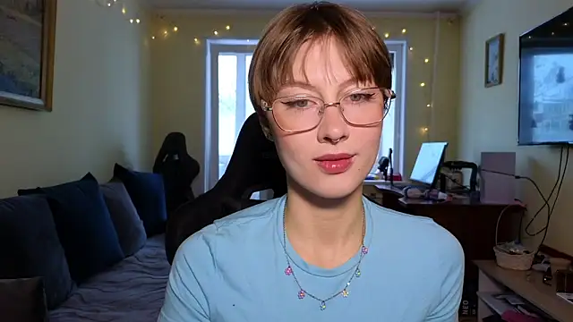 MalvinaBlum online show from 19, 12, 2025