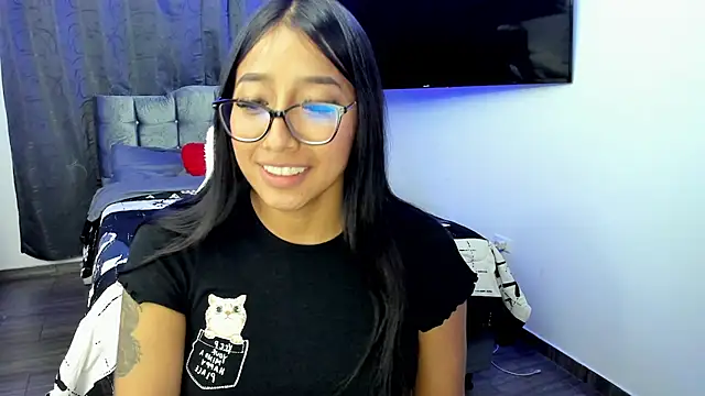 Snapshot of isa_bellaa0 chatting on 20, 12, 2024 isa bellaa0 online show from 20, 12, 2024