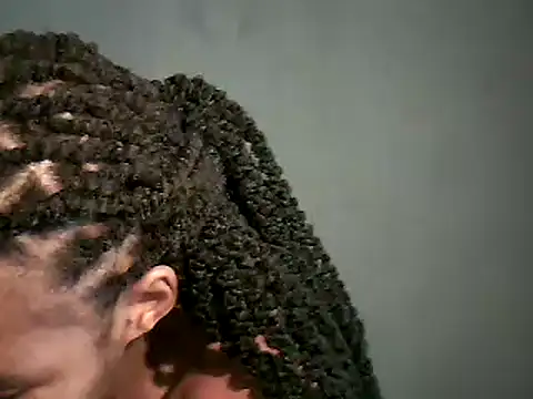 Snapshot of MAZINGDIVA1994 chatting on 9, 2, 2025 MAZINGDIVA1994 online show from 9, 2, 2025