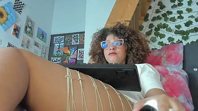 Snapshot of Ada_gales_ chatting on 6, 12, 2024 Ada gales  online show from 6, 12, 2024