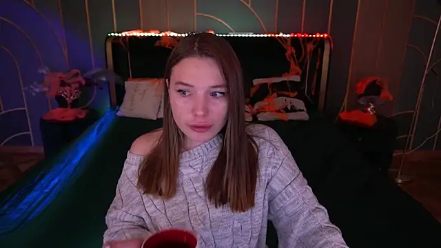 IceDanielles online show from 28, 10, 2025