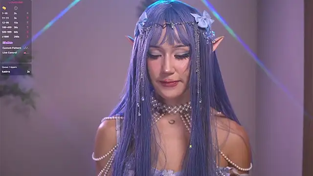 Snapshot of Bella-Franco chatting on 8, 9, 2025 Bella-Franco online show from 8, 9, 2025