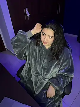 Snapshot of Ales_Kitten chatting on 12, 3, 2025 Ales Kitten online show from 12, 3, 2025