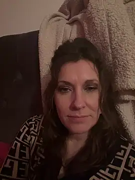 Lwhite1 online show from 8, 2, 2025