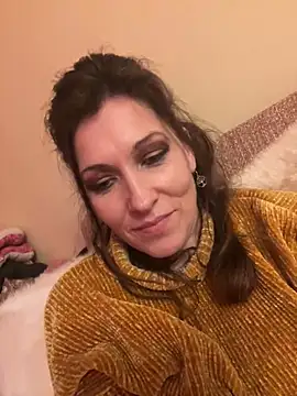 Lwhite1 online show from 15, 2, 2025