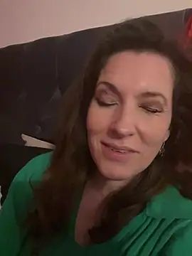 Lwhite1 online show from 13, 3, 2025