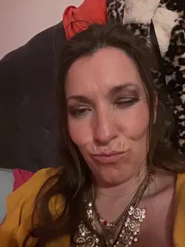 Lwhite1 online show from 31, 5, 2026