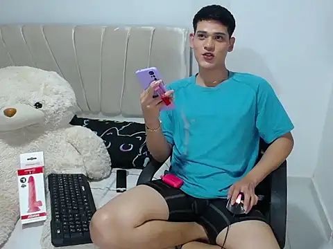 Snapshot of jayder_steven_ chatting on 4, 4, 2026 jayder steven online show from 4, 4, 2026