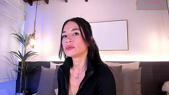 AgattaDuque online show from 2, 6, 2026