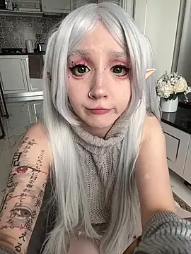 yourcutewaifu online show from 8, 2, 2026