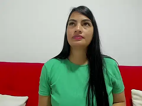 SamanthaBeke online show from 15, 4, 2026