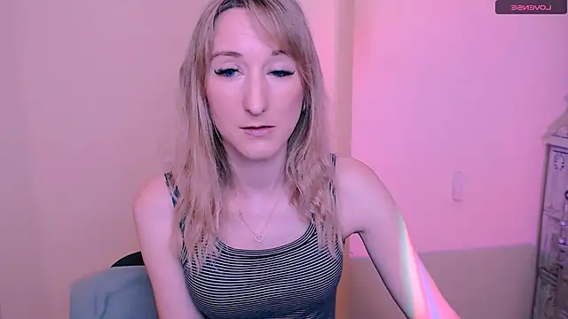 Snapshot of AmandaSell chatting on 17, 6, 2026 AmandaSell online show from 17, 6, 2026