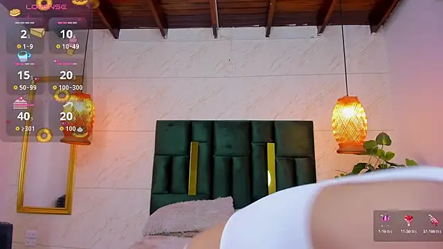 Taiissa  online show from 9, 9, 2025