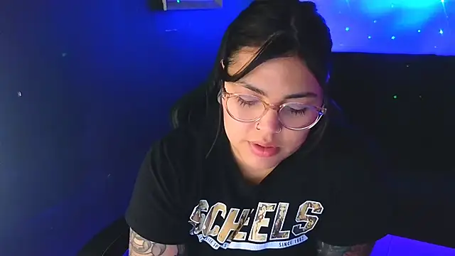 miacanela xo online show from 9, 9, 2025