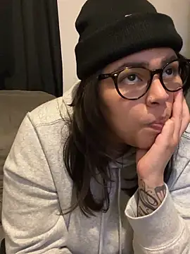 miacanela xo online show from 19, 3, 2026