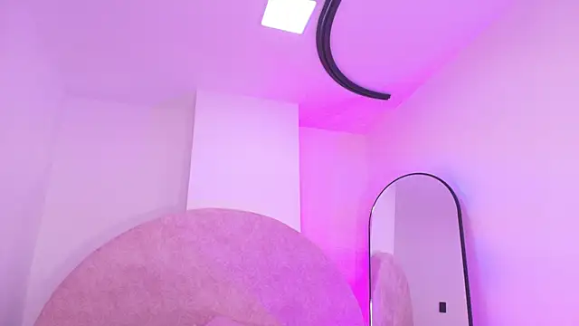 vale ross  online show from 11, 1, 2026