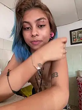 Snapshot of lilith_horny chatting on 23, 1, 2025 lilith horny online show from 23, 1, 2025