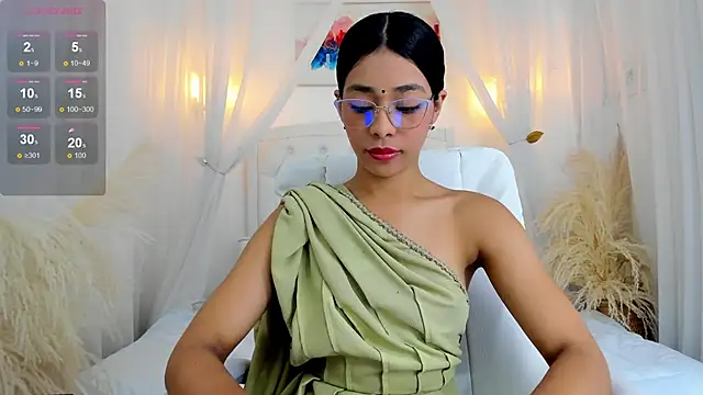 Snapshot of aaryy_ chatting on 5, 12, 2024 aaryy online show from 5, 12, 2024