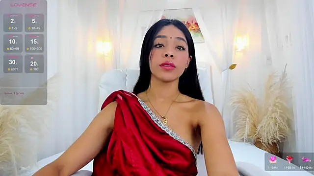 Snapshot of aaryy_ chatting on 9, 12, 2024 aaryy online show from 9, 12, 2024