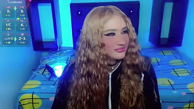 kinverly sexyx online show from 11, 4, 2026