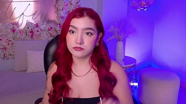 ViolettCastel online show from 20, 11, 2025