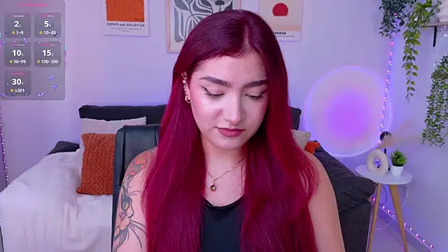 Snapshot of ViolettCastel chatting on 17, 6, 2026 ViolettCastel online show from 17, 6, 2026