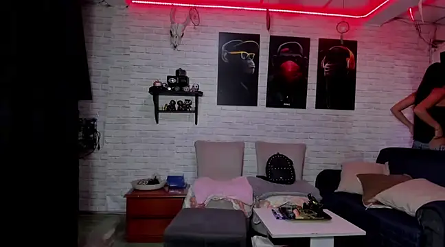 Kimmymadison- online show from 19, 1, 2025