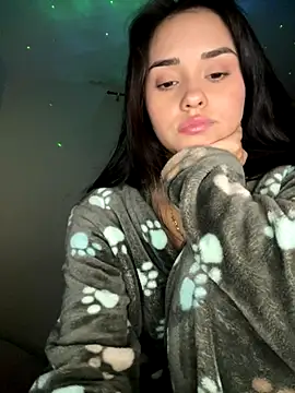 Kimmymadison- online show from 1, 10, 2025