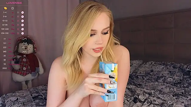 AsteriaHamel online show from 28, 1, 2025