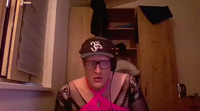 Bigthroaterboy online show from 26, 2, 2025