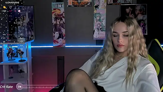 Snapshot of Ellen_Soft chatting on 20, 12, 2024 Ellen Soft online show from 20, 12, 2024