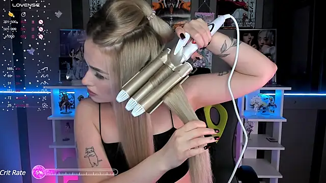 Snapshot of Ellen_Soft chatting on 19, 1, 2025 Ellen Soft online show from 19, 1, 2025