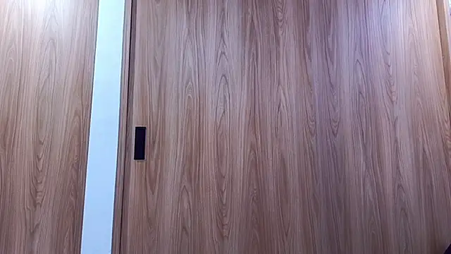 Snapshot of Molly_ADY chatting on 27, 10, 2025 Molly ADY online show from 27, 10, 2025