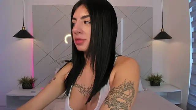 Snapshot of ANTONELLA__ROUSE_ chatting on 18, 11, 2025 ANTONELLA ROUSE online show from 18, 11, 2025