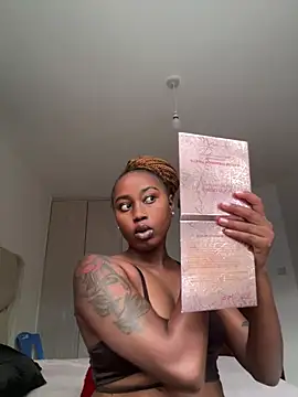 Miss hot candy online show from 24, 2, 2026