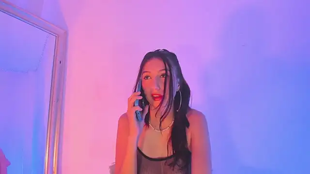 LyaEvanss online show from 9, 10, 2025